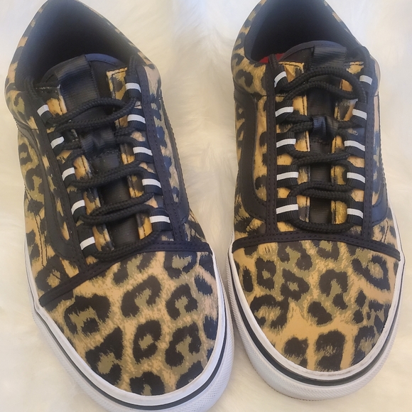 Vans Shoes - VANS Ghillie Leopard 7/8.5